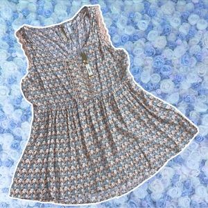 NWT Lauren Conrad Babydoll Top Small Floral Tank $44 Retail Lace Trim Arm Holes